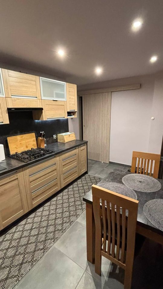 Mieszkanie 3-pokojowe Tarnobrzeg, ul. Hieronima Dekutowskiego