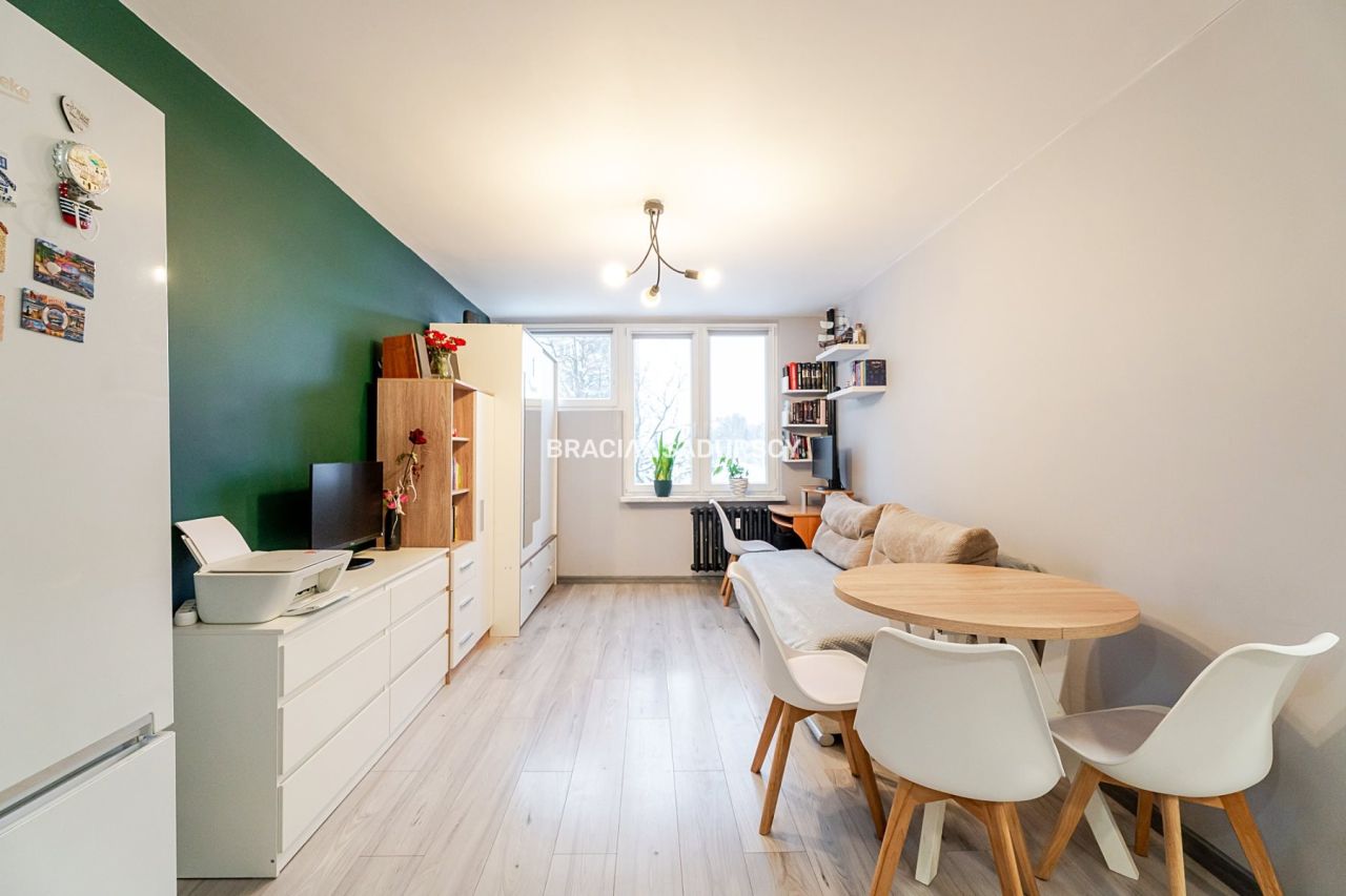 Mieszkanie 2-pokojowe Kraków, ul. Spółdzielców. Zdjęcie 15