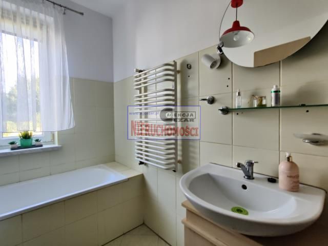 dom wolnostojący, 4 pokoje Kolonie Stanisławów. Zdjęcie 11