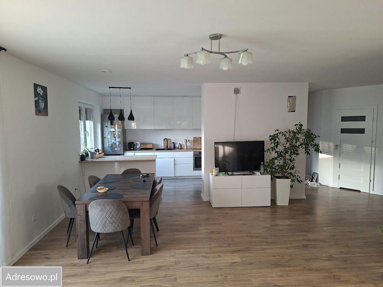 dom wolnostojący, 4 pokoje Wola Krasienińska. Zdjęcie 7