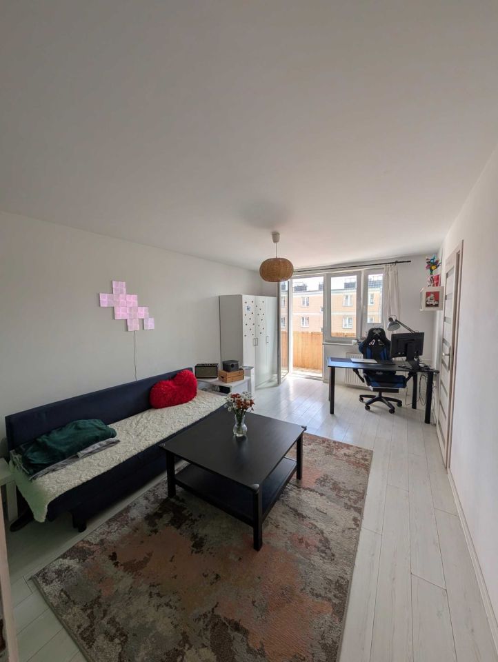 Mieszkanie 3-pokojowe Kraków Mistrzejowice. Zdjęcie 1