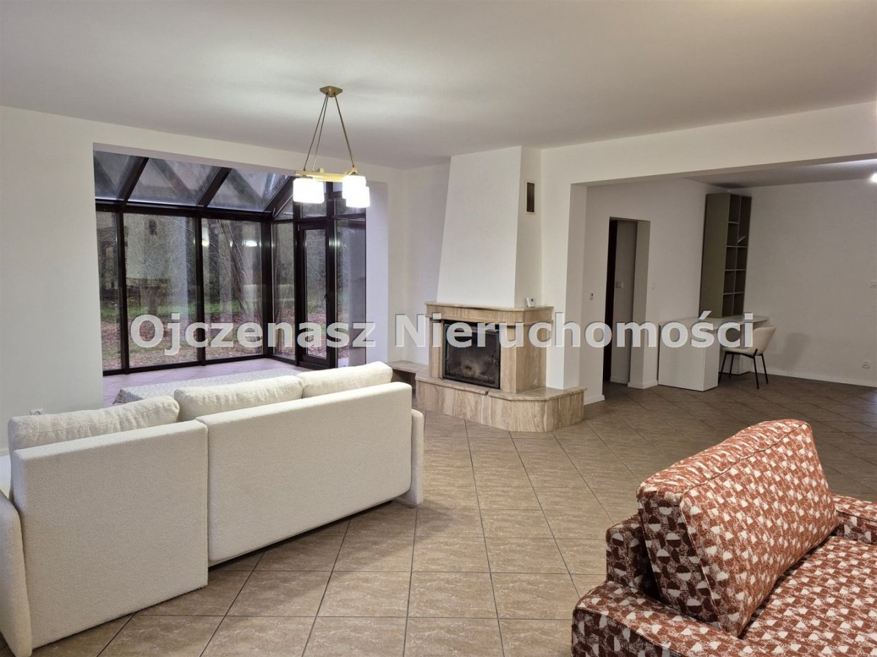 dom wolnostojący, 5 pokoi Kruszyn. Zdjęcie 2