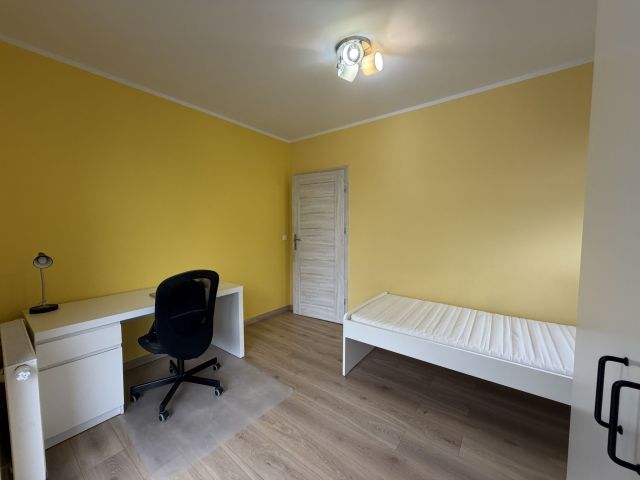 Mieszkanie 3-pokojowe Kraków, ul. Telimeny. Zdjęcie 1
