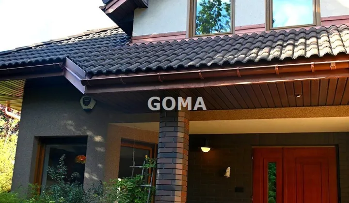 dom wolnostojący, 7 pokoi Józefów Centrum