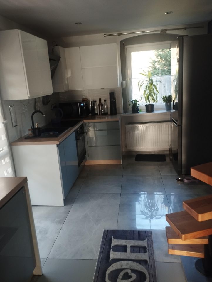 inny, 4 pokoje Jugów, ul. Jana. Zdjęcie 2