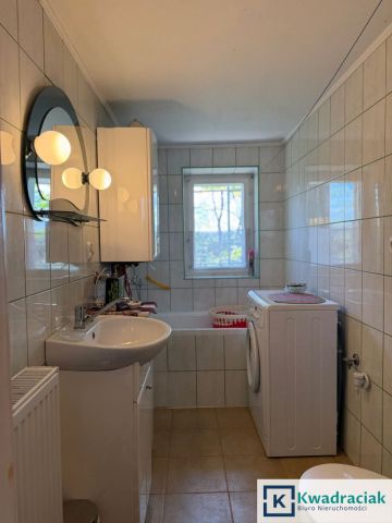 dom wolnostojący, 5 pokoi Jedlicze, ul. Nad Skarpą. Zdjęcie 18