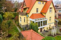 dom wolnostojący, 4 pokoje Bolesławiec, ul. Willowa