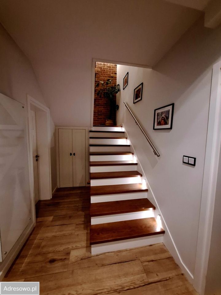 dom wolnostojący, 5 pokoi Bochnia, ul. ks. Władysława Kuca. Zdjęcie 6