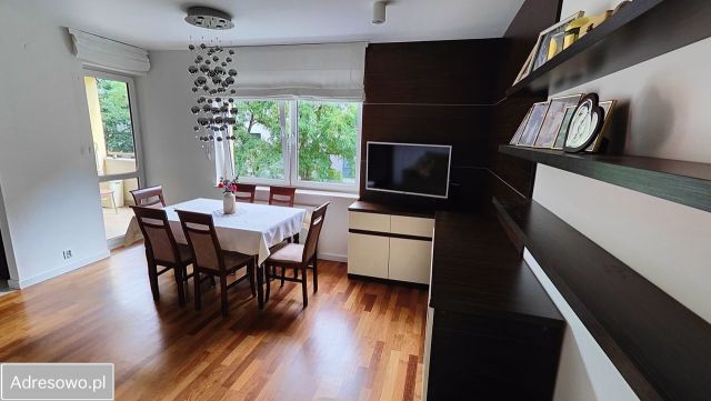 Mieszkanie 3-pokojowe Legionowo Centrum, ul. Stanisława Wyspiańskiego. Zdjęcie 1