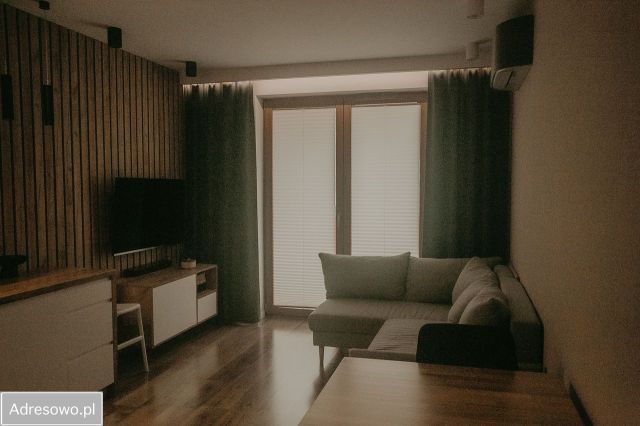 Mieszkanie 3-pokojowe Kraków Czyżyny, ul. Galicyjska. Zdjęcie 1