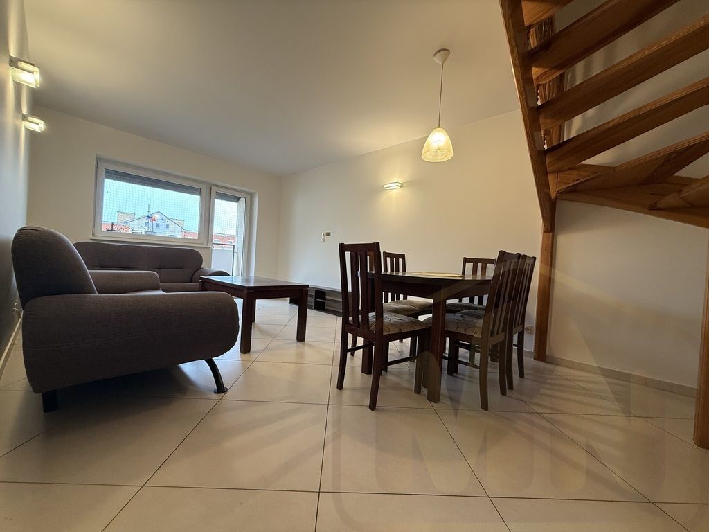 Mieszkanie 3-pokojowe Leszno, ul. Jana Ostroroga. Zdjęcie 1