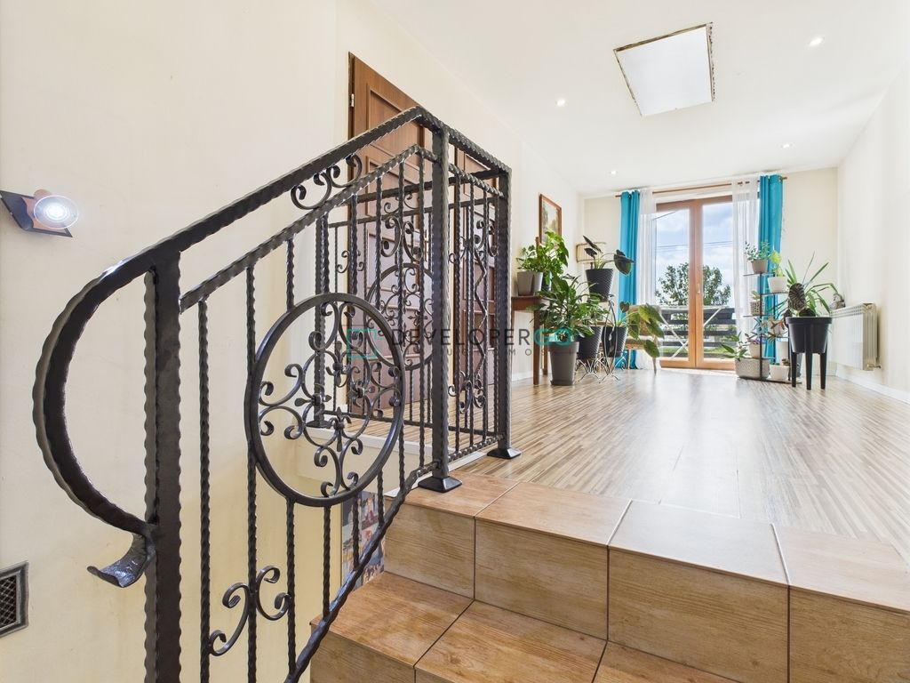 dom wolnostojący, 5 pokoi Złotoria. Zdjęcie 10