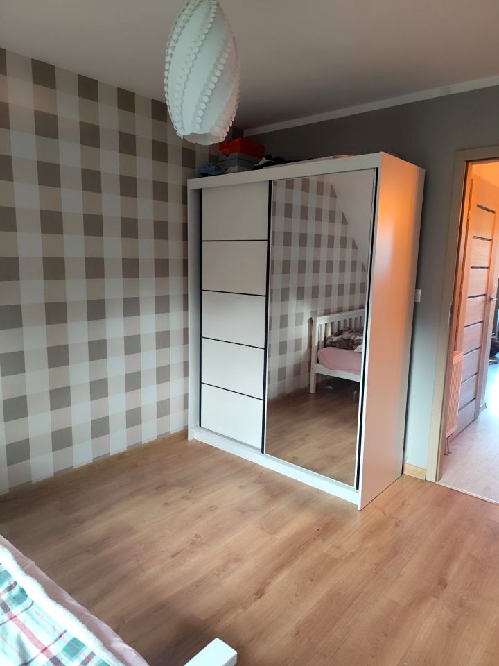 Mieszkanie 4-pokojowe Staniszów. Zdjęcie 11