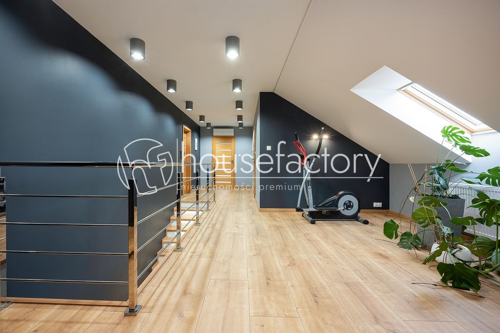 dom wolnostojący, 5 pokoi Leonardów. Zdjęcie 12