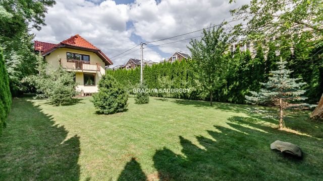 dom wolnostojący, 3 pokoje Kraków Krowodrza, ul. Słowicza. Zdjęcie 1