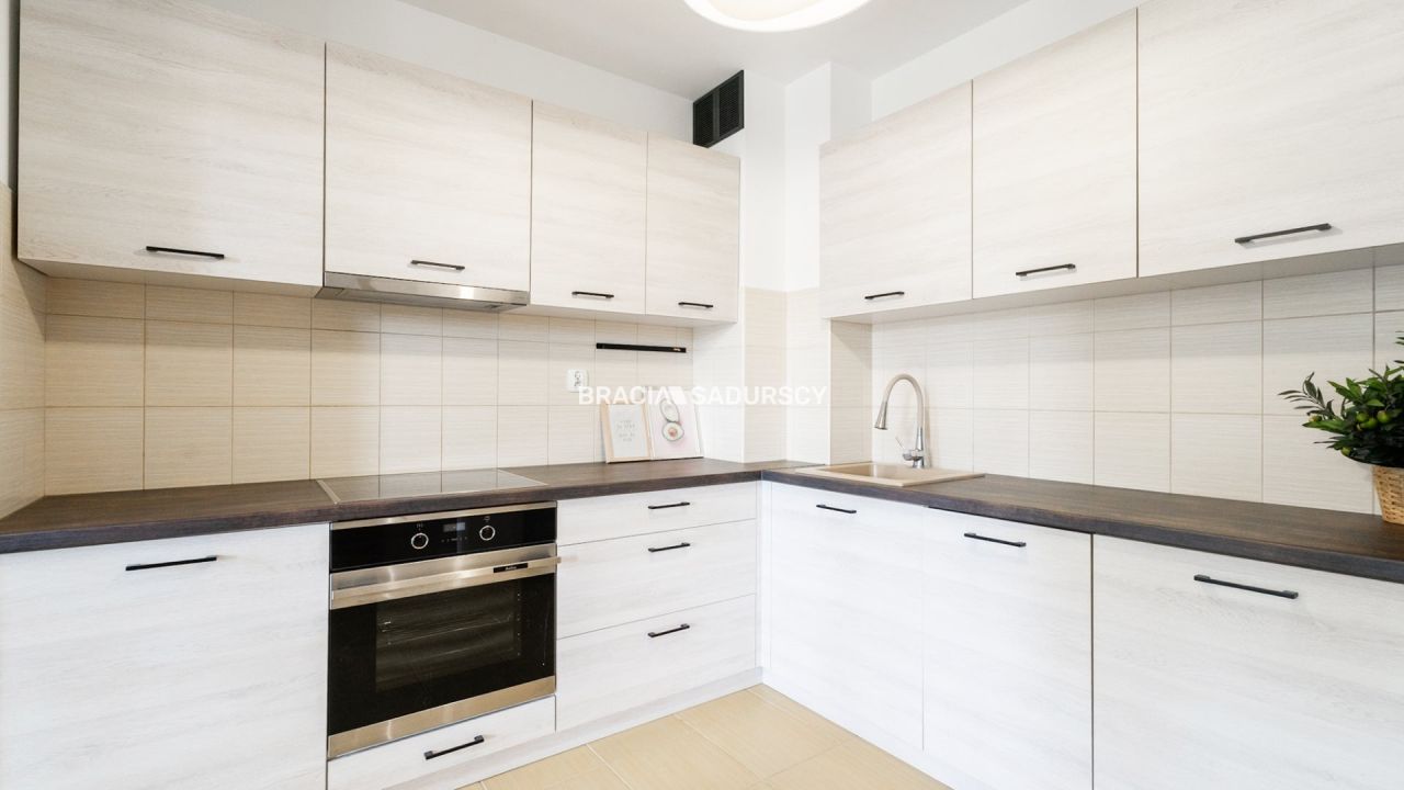 Mieszkanie 2-pokojowe Kraków Bieżanów, ul. Mała Góra. Zdjęcie 4