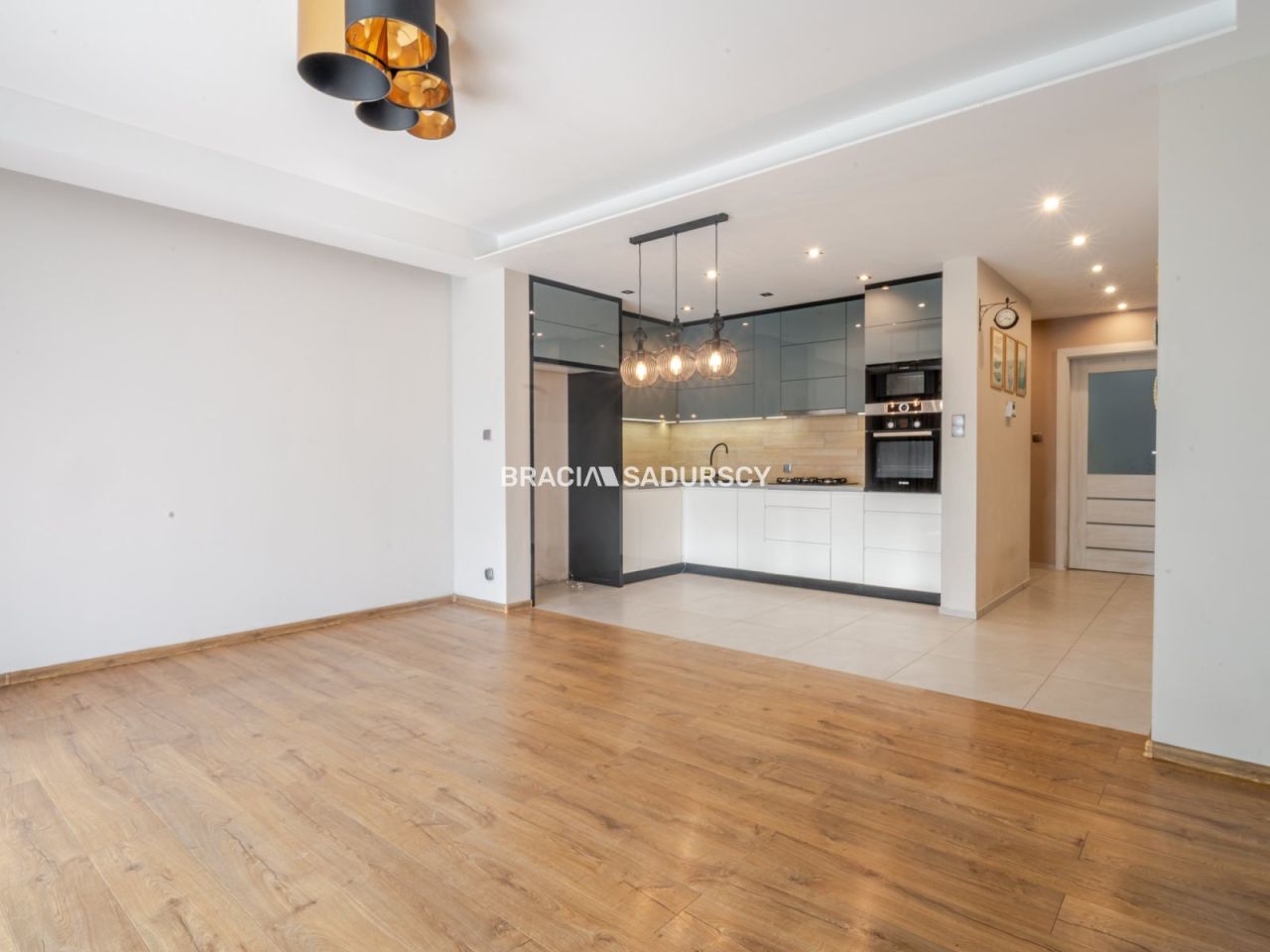 bliźniak, 5 pokoi Skawina, ul. mjr Jana Żychonia. Zdjęcie 18