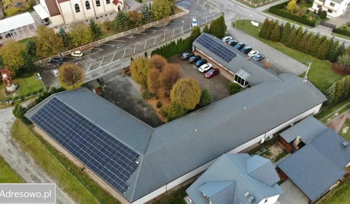 Nieruchomość komercyjna Dąbrówki