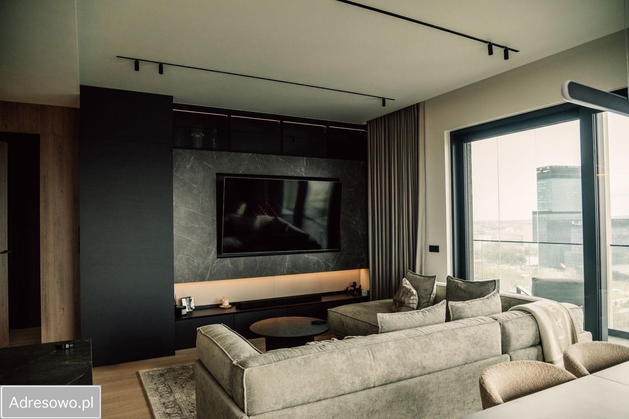 Mieszkanie 4-pokojowe Katowice Śródmieście. Zdjęcie 9