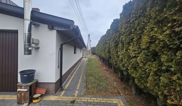 dom wolnostojący, 8 pokoi Klwatka Królewska