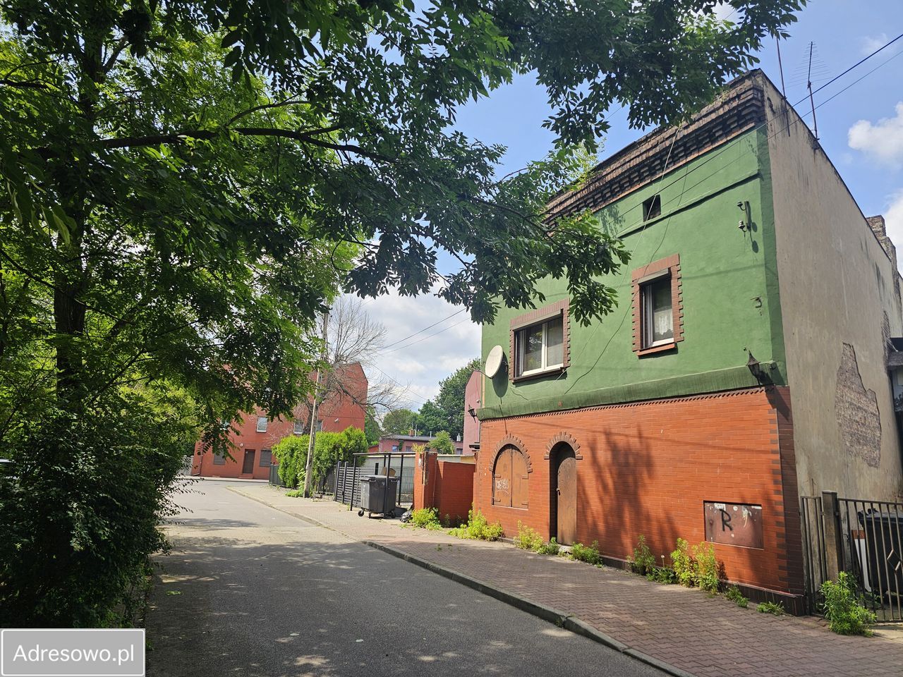 dom wolnostojący Katowice Szopienice, ul. mjr. Henryka Sucharskiego. Zdjęcie 3