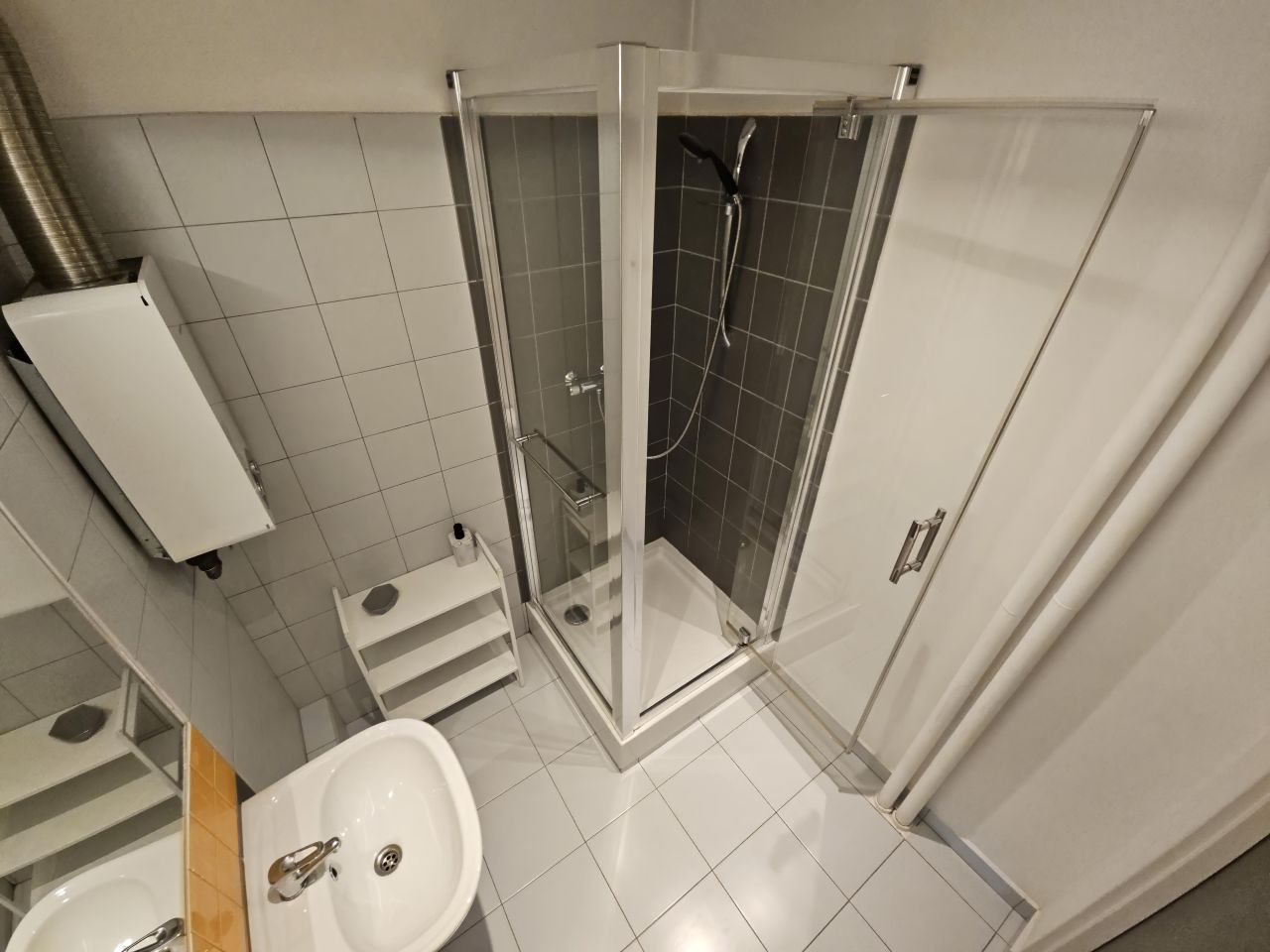 Mieszkanie 1-pokojowe Katowice Dolina Trzech Stawów, ul. Graniczna. Zdjęcie 8
