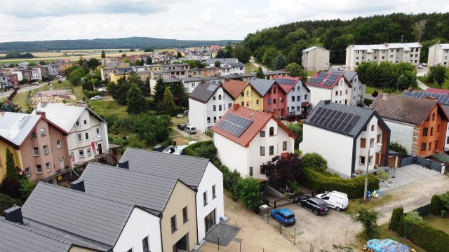 bliźniak, 4 pokoje Chodzież, ul. Akacjowa. Zdjęcie 20