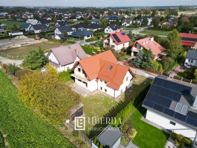 dom wolnostojący, 6 pokoi Niedrzwica Duża. Zdjęcie 1