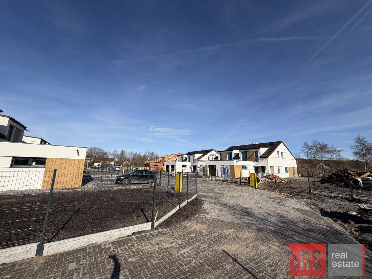 bliźniak, 6 pokoi Kołobrzeg. Zdjęcie 3