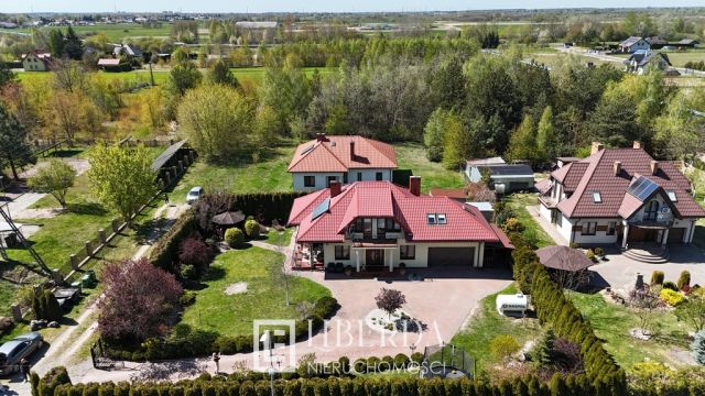 dom wolnostojący, 5 pokoi Puchaczów, ul. Partyzantów. Zdjęcie 4