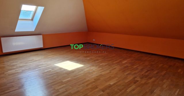 dom wolnostojący, 6 pokoi Stanisławów Pierwszy. Zdjęcie 3