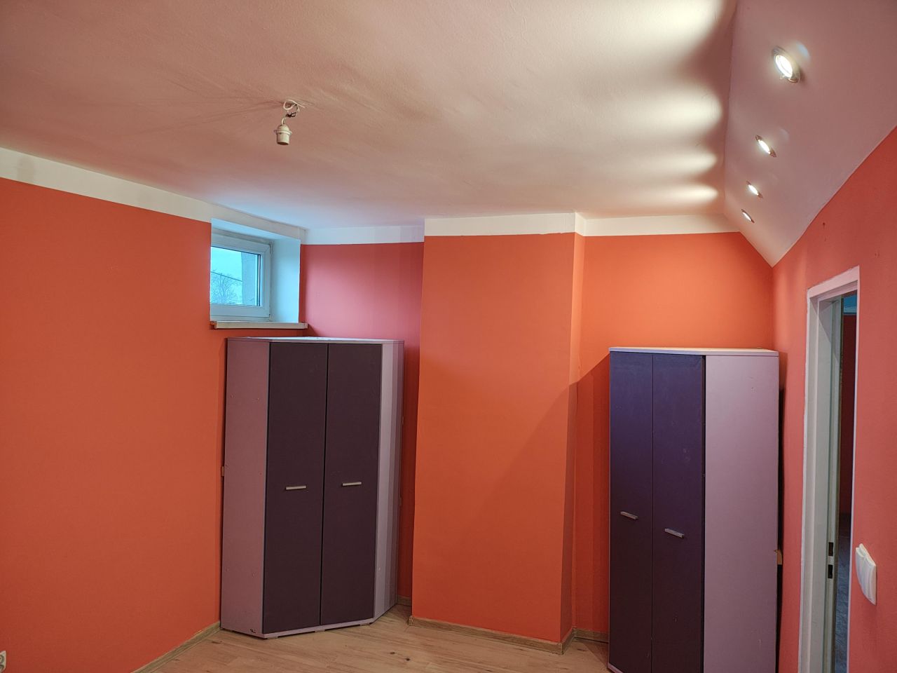 Mieszkanie 4-pokojowe Dębłowo. Zdjęcie 9