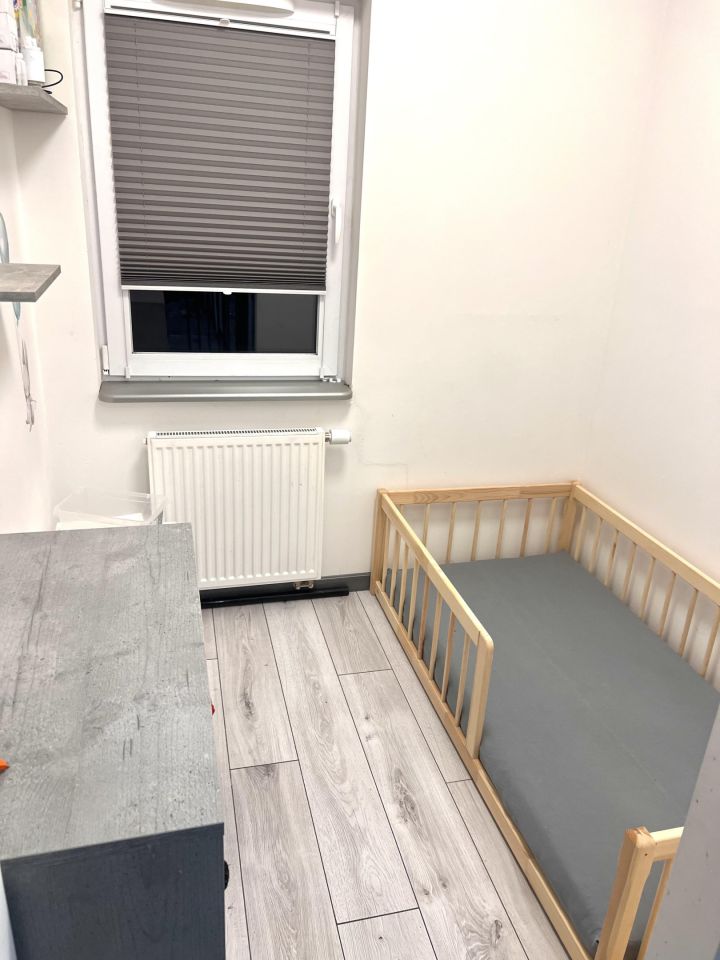 bliźniak, 5 pokoi Niekłonice. Zdjęcie 11