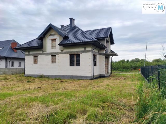 dom wolnostojący, 6 pokoi Chmielnik. Zdjęcie 6