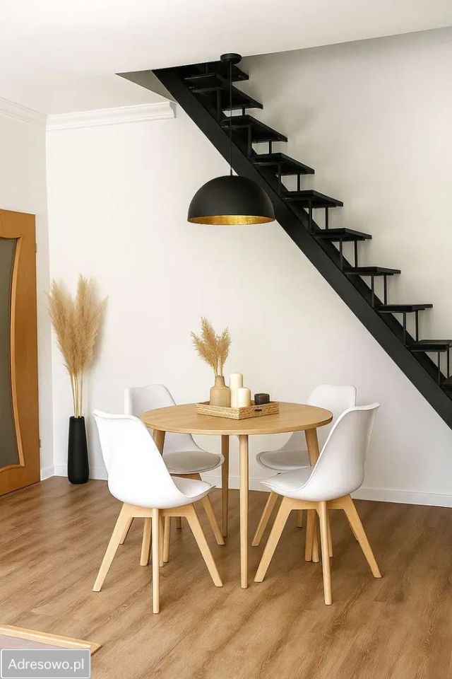 Mieszkanie 6-pokojowe Lewin Brzeski, ul. Kościuszki. Zdjęcie 3