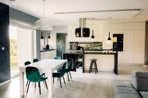 dom wolnostojący, 4 pokoje Stare Piastowo. Zdjęcie 1