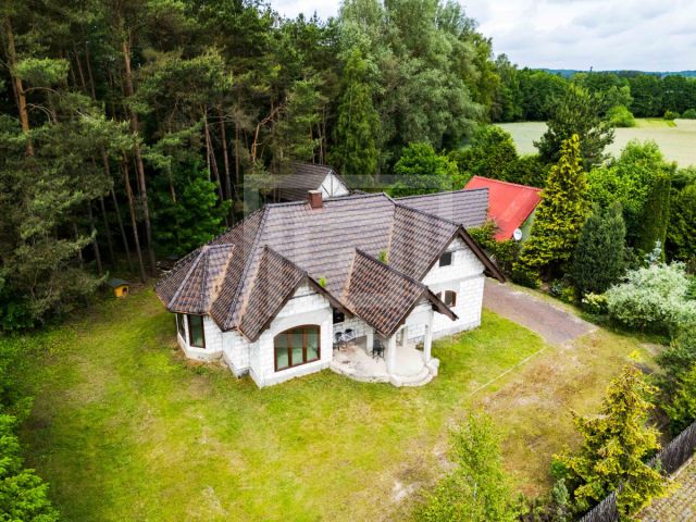 dom wolnostojący, 3 pokoje Gościcino, ul. Robakowska. Zdjęcie 1