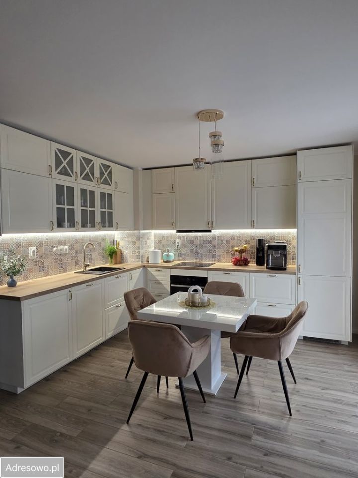 Mieszkanie 3-pokojowe Wieliszew, ul. ks. Jerzego Popiełuszki. Zdjęcie 4