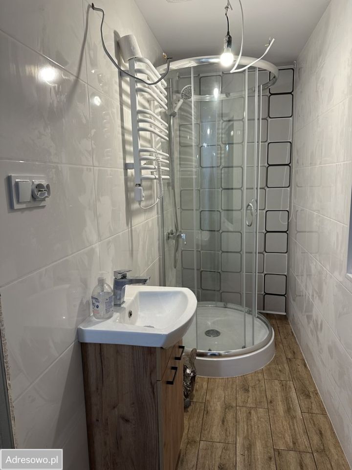 dom wolnostojący, 3 pokoje Ząbki, ul. Gdyńska. Zdjęcie 2