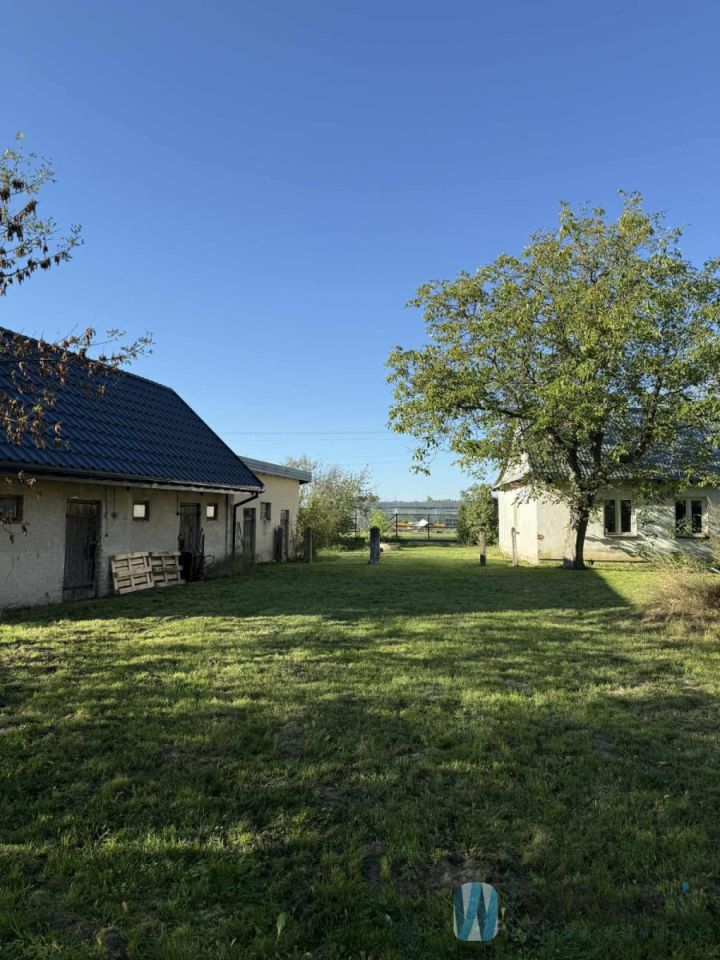 dom wolnostojący, 2 pokoje Sobienie Szlacheckie. Zdjęcie 1