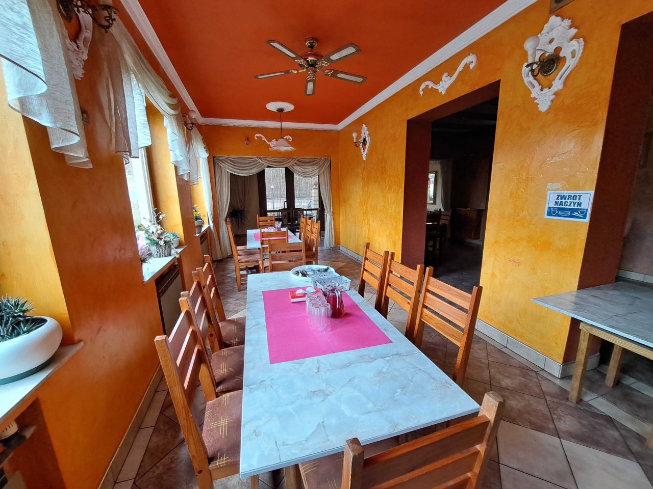 Hotel/pensjonat Okuniew. Zdjęcie 6