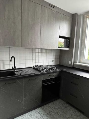 Mieszkanie 3-pokojowe Gliwice Śródmieście, ul. Ludwika Solskiego. Zdjęcie 1