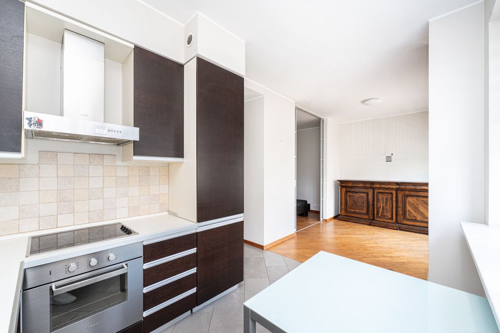 Mieszkanie 2-pokojowe Warszawa Muranów, ul. Inflancka. Zdjęcie 4