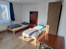 Mieszkanie 4-pokojowe Siewierz. Zdjęcie 1