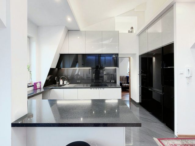 Mieszkanie 4-pokojowe Warszawa Wola, al. Prymasa Tysiąclecia. Zdjęcie 4