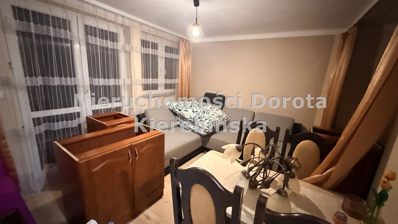 Mieszkanie 1-pokojowe Biała. Zdjęcie 4