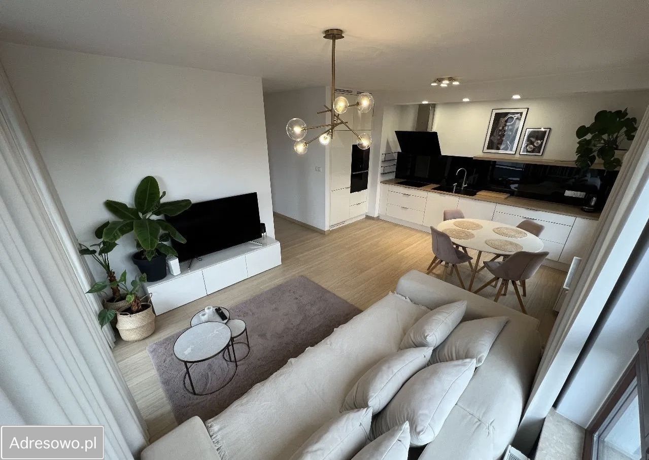 Mieszkanie 3-pokojowe Gdańsk Wrzeszcz, ul. Cypriana Kamila Norwida