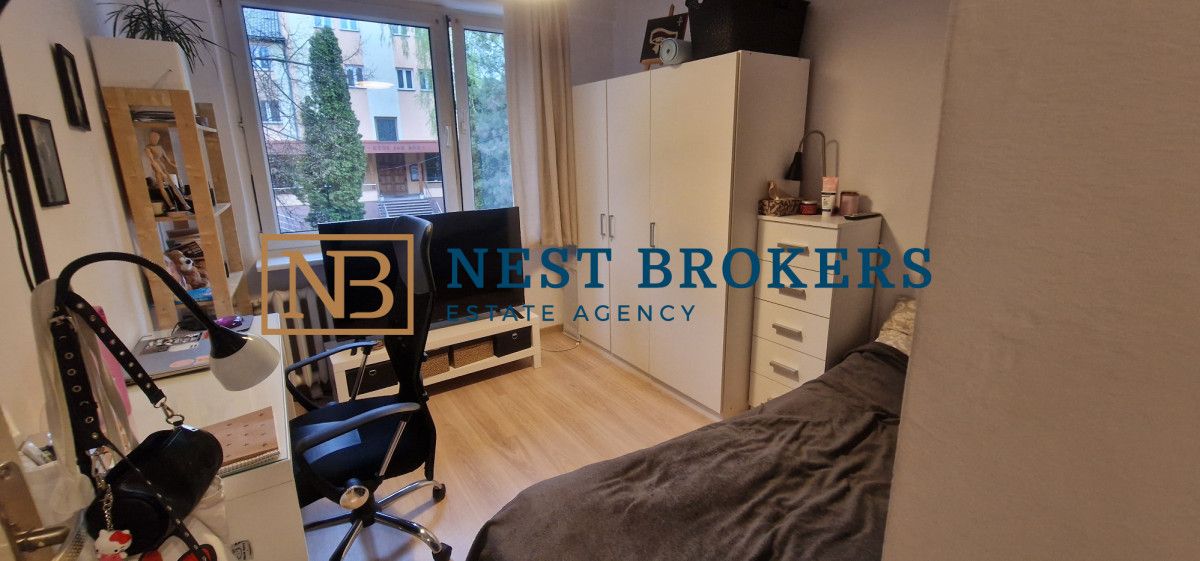 Mieszkanie 3-pokojowe Kraków, ul. Kazimierza Wielkiego. Zdjęcie 3