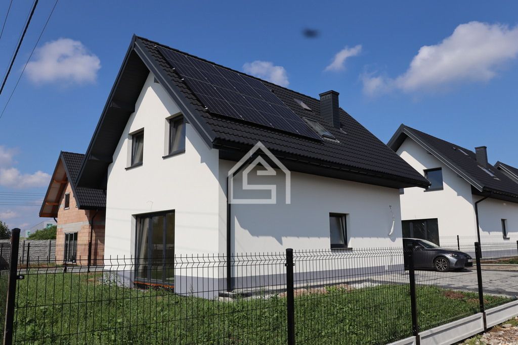 dom wolnostojący, 4 pokoje Kłaj. Zdjęcie 2