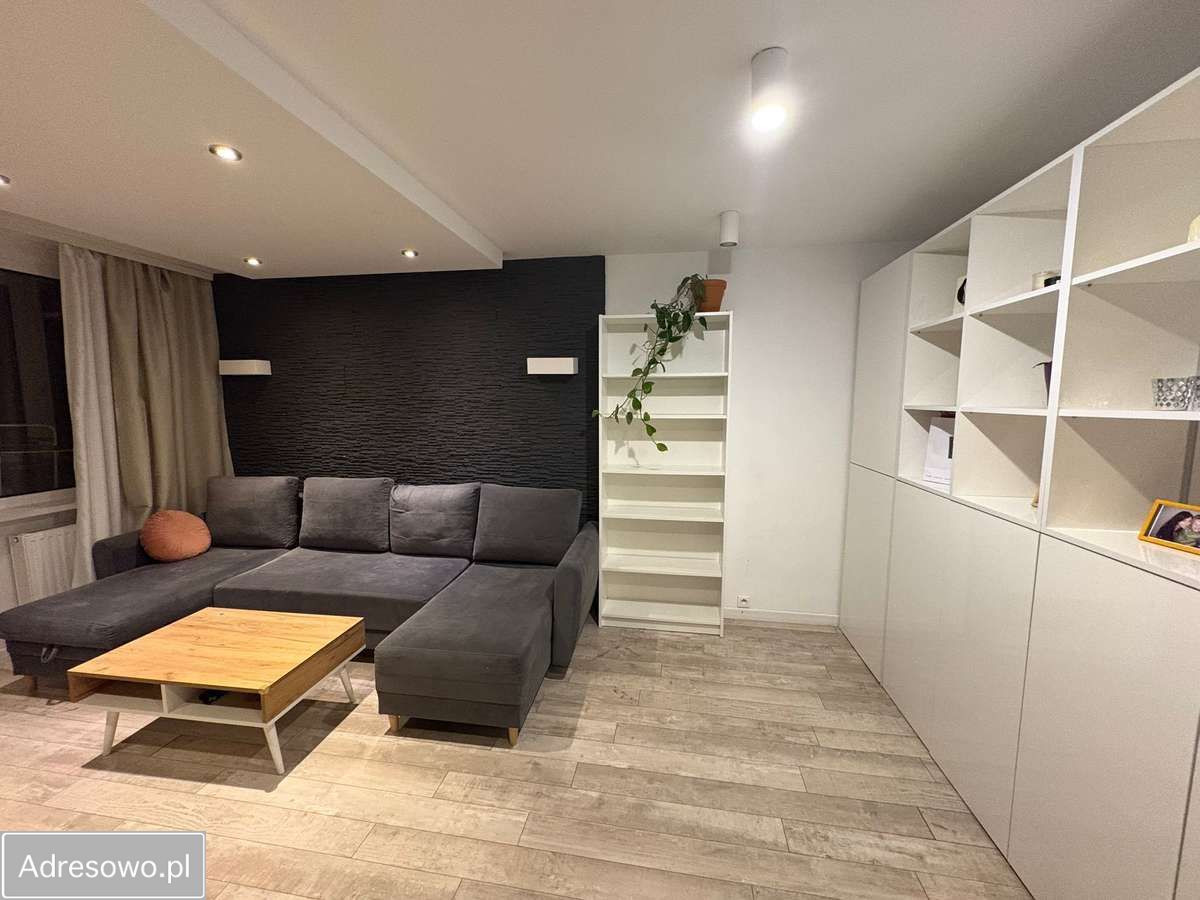 Mieszkanie 2-pokojowe Częstochowa Tysiąclecie, ul. Kwiatkowskiego. Zdjęcie 2